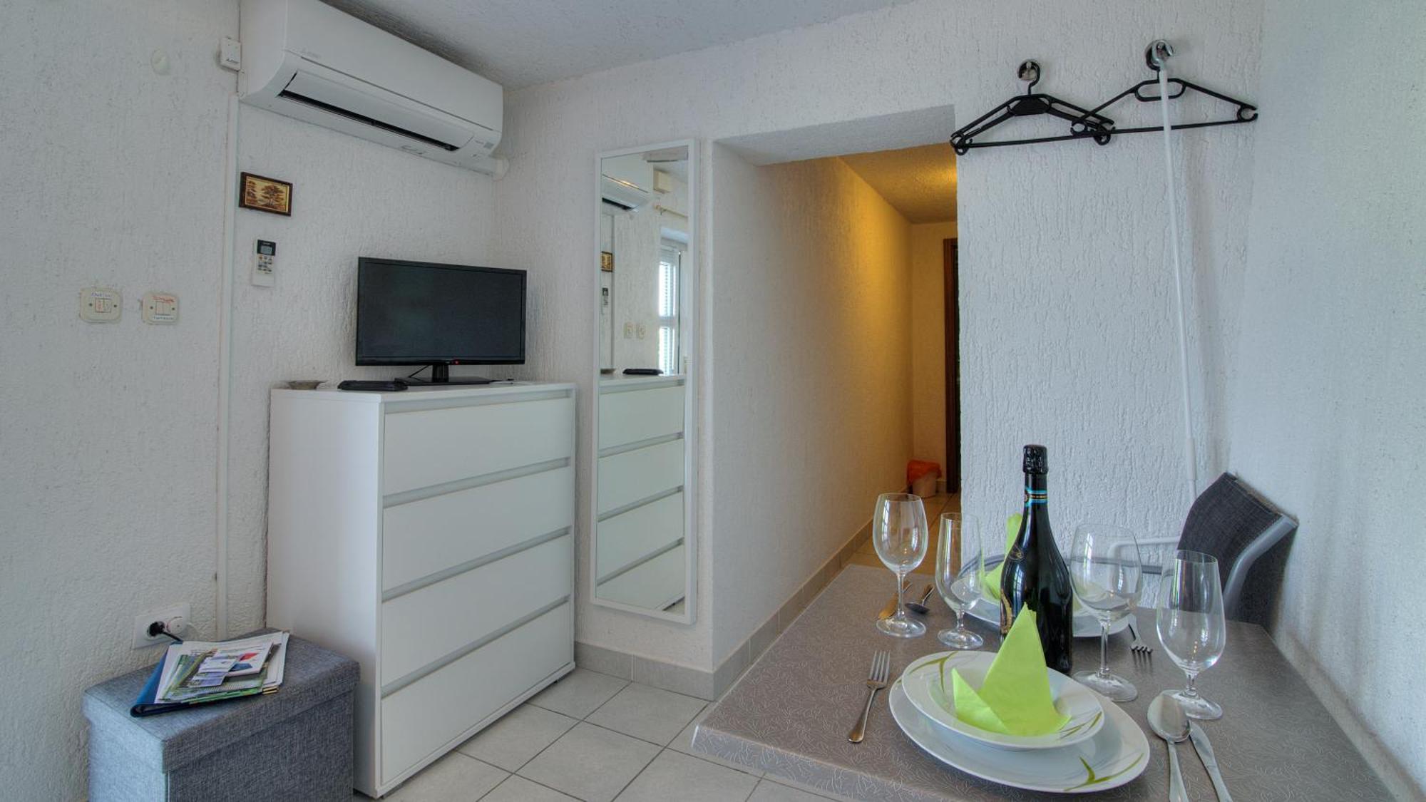 Senj Apartment Room photo